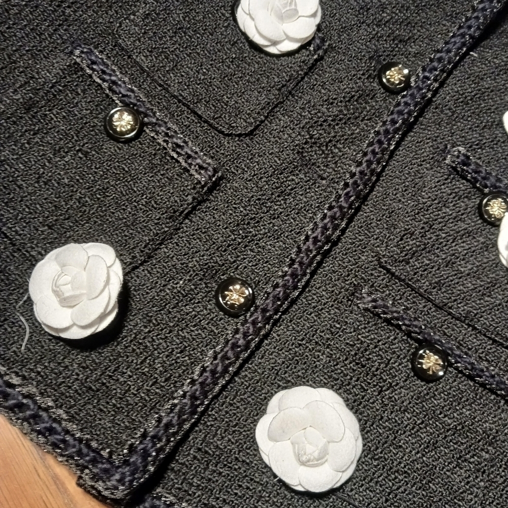 Blazer Wool Blend Black w/ White Rose Pins Nice Quality NWT Shamrock Maximalism - Picture 3 of 5